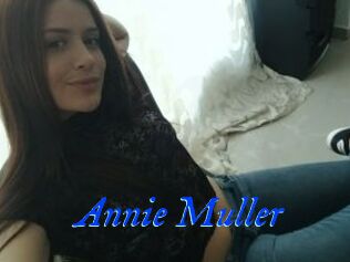 Annie_Muller