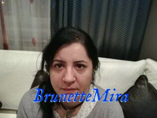 BrunetteMira