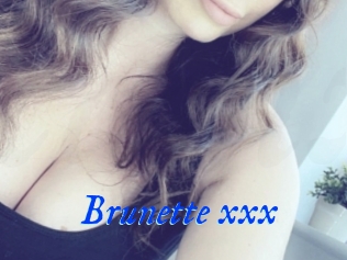 Brunette_xxx