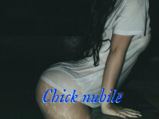 Chick_nubile