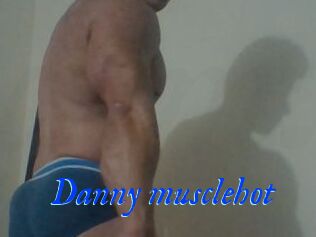 Danny_musclehot