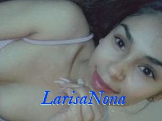 LarisaNona