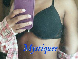 Mystiquee