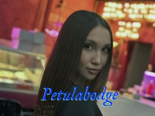 Petulabodge