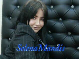 SelenaMandis