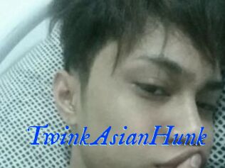 TwinkAsianHunk