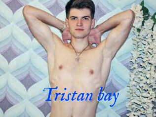 Tristan_bay