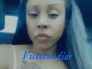 Victoria_dior