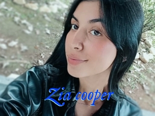 Zia_cooper